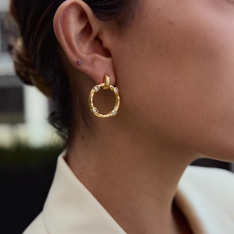 Geometric White Detailed Ear Studs