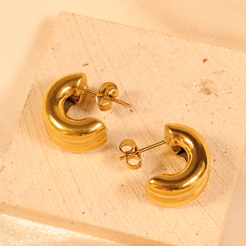 Gold Simple Style Ear Studs
